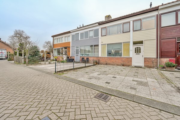 Medium property photo - Kanariestraat 5, 3201 VE Spijkenisse